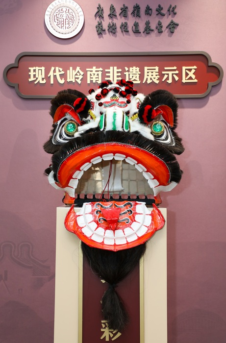 佛山狮头彩扎·关羽狮
